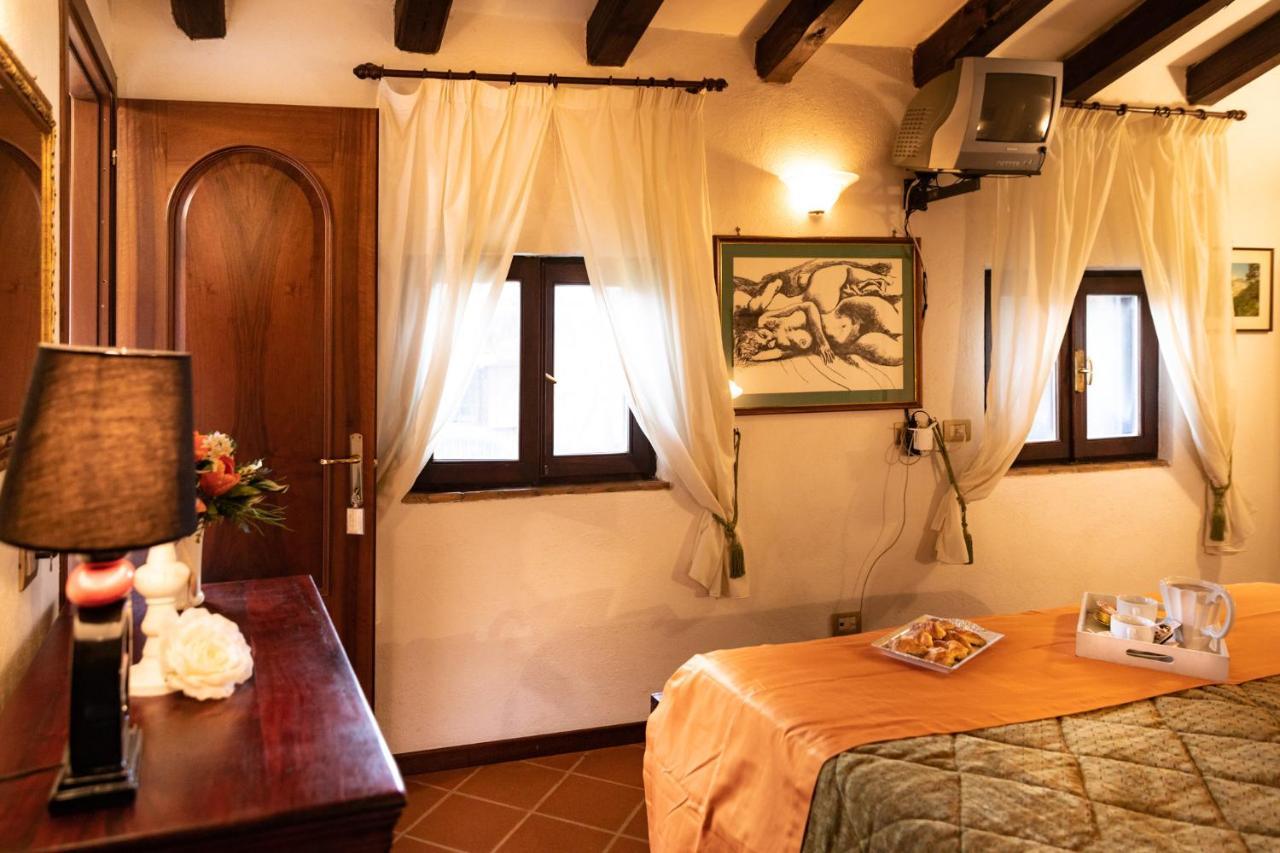 Parco Delle Nazioni - Relax Grand Resort Castel di Decima 외부 사진